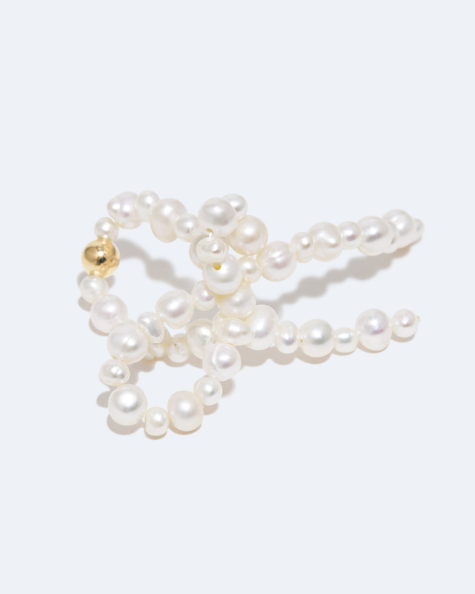 Loop‐the‐Loop - Pearl and Recycled Gold Vermeil Ring