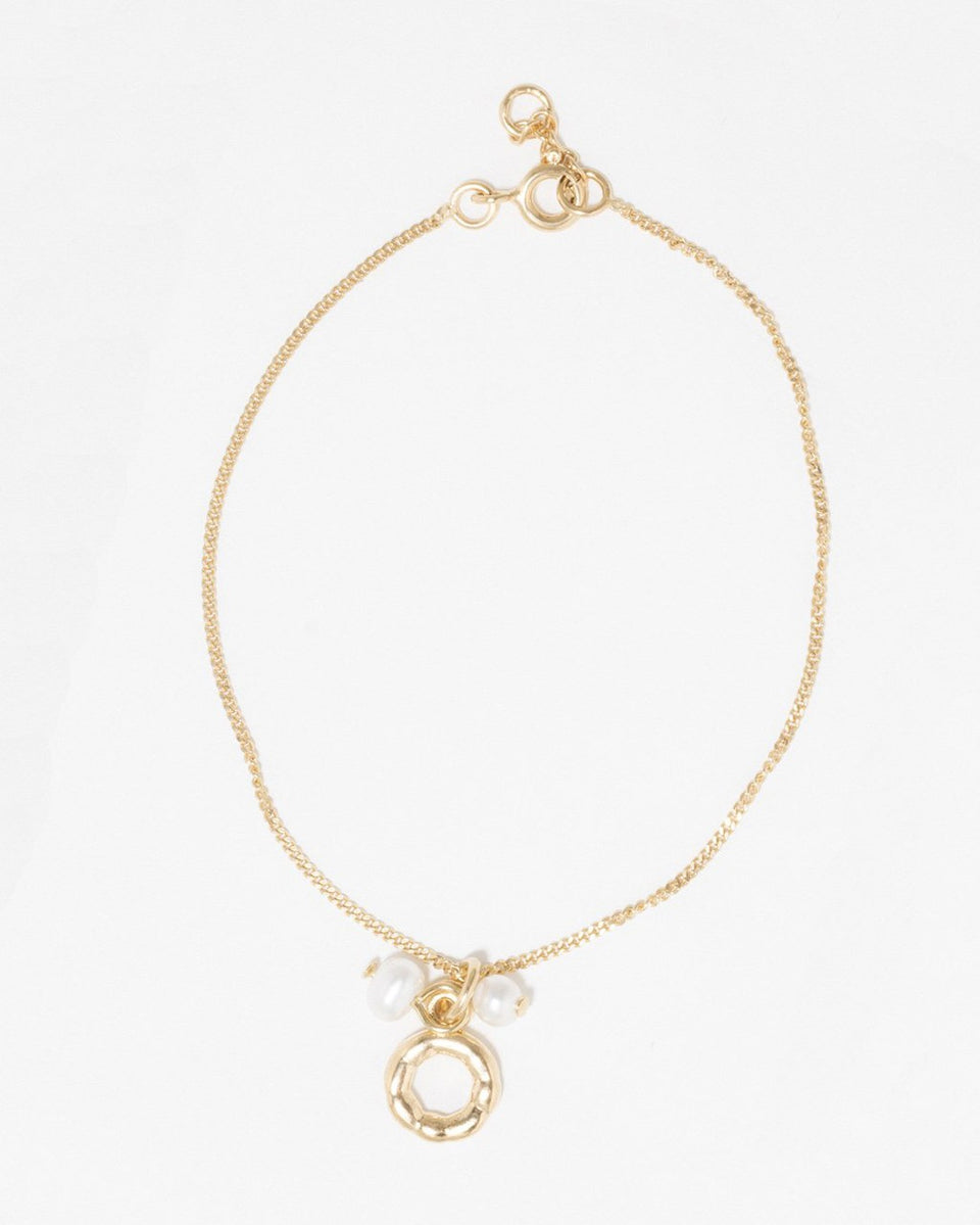 Classicworks™ O - Gold Vermeil and Pearl Bracelet