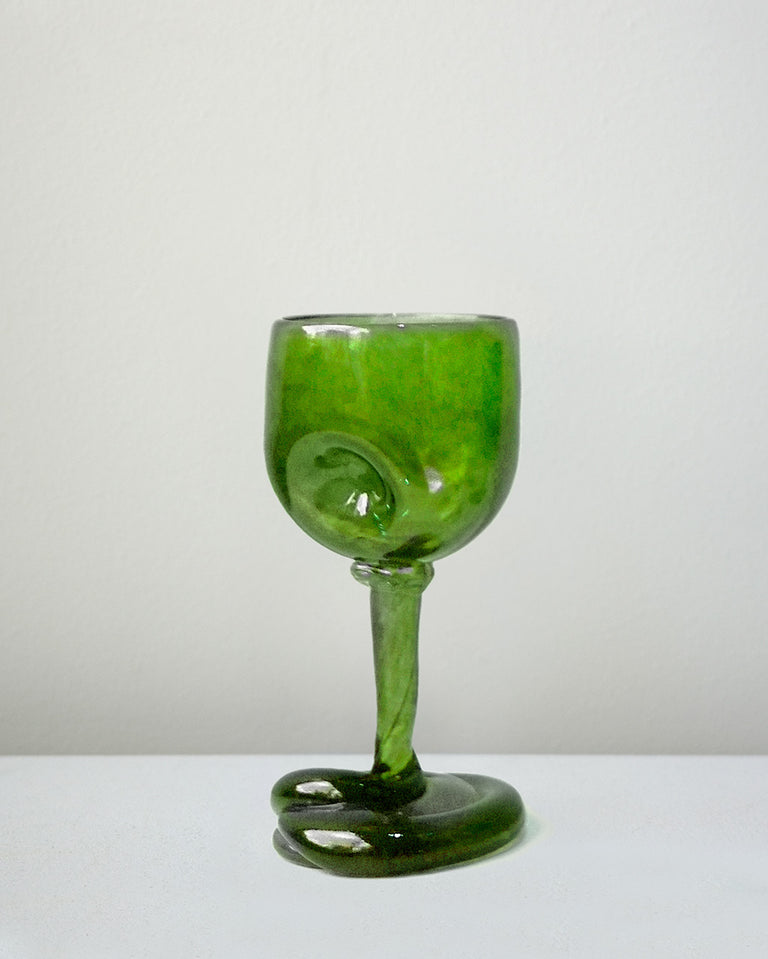 Thaw - Recycled Wine Glass in Leaf Green