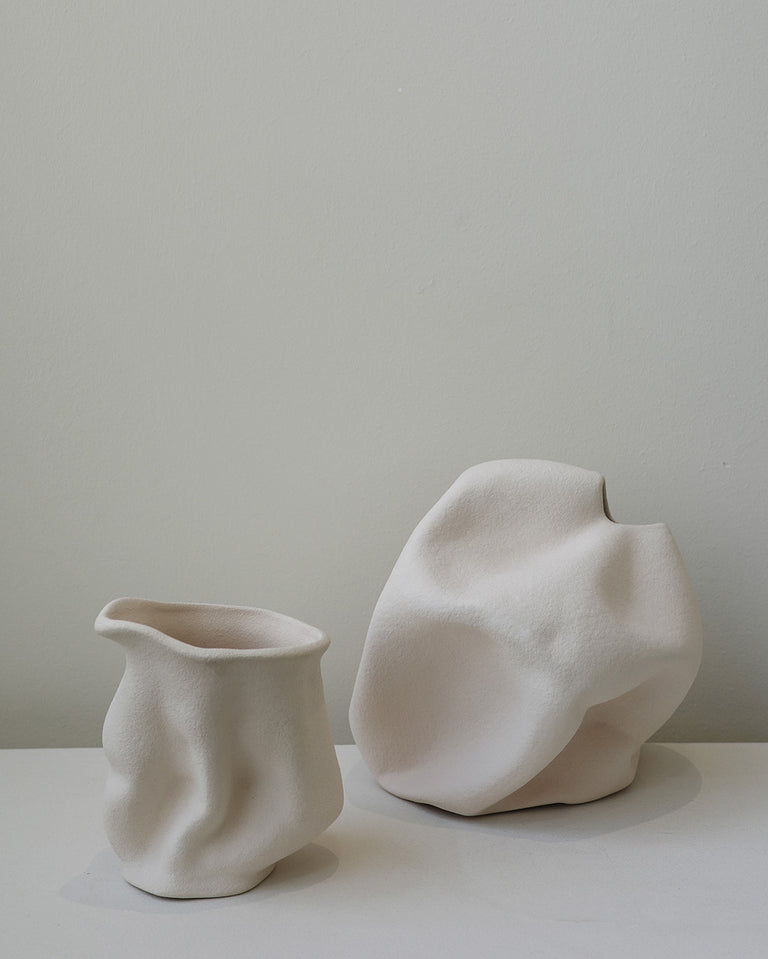 Goliath - Grand vase en céramique texturée beige