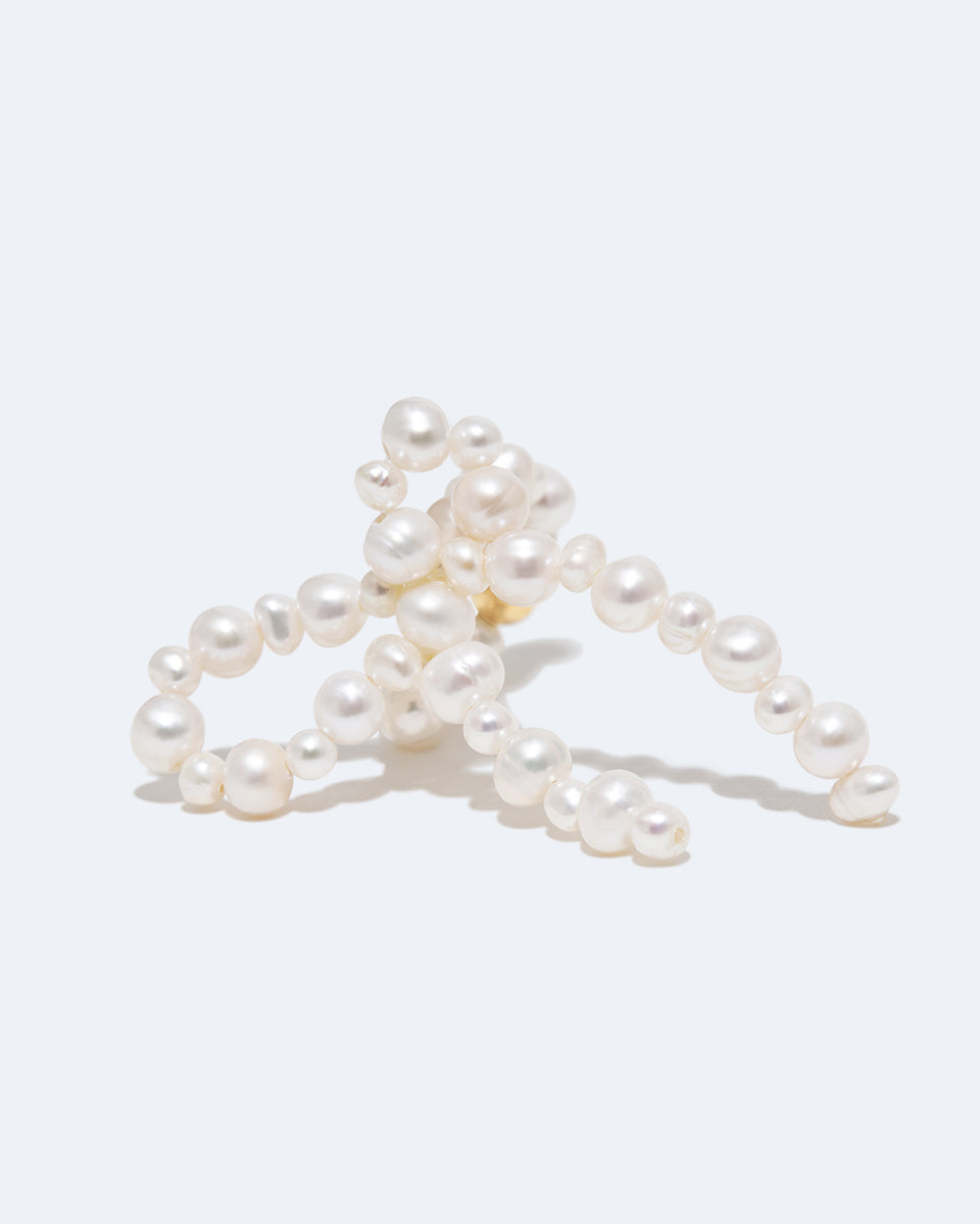 Loop‐the‐Loop - Pearl and Recycled Gold Vermeil Ring