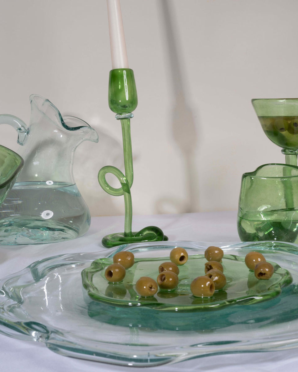 Assiette d'appoint Pond en verre recyclé, vert feuille