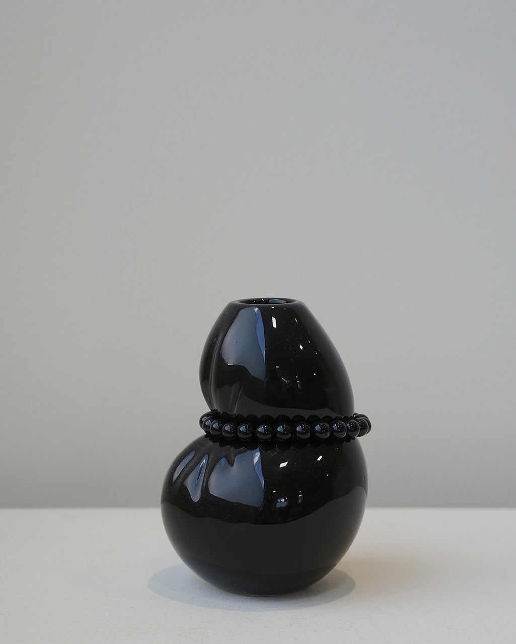 Squeezed Small Vase Gloss w Onyx