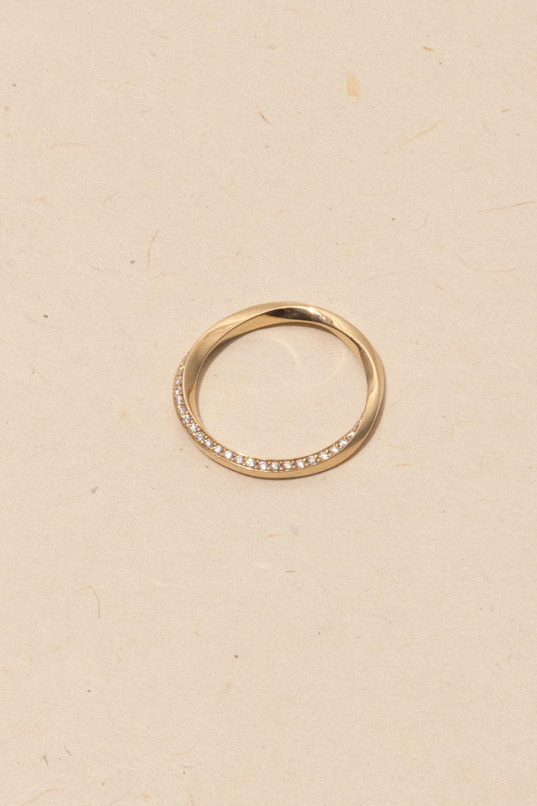 Les phases de la Lune - Bague en or jaune 18 carats et diamants