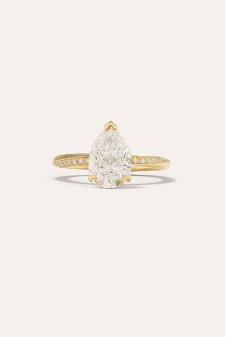 La Bague Solitaire Phases de la Lune - Solitaire Poire en Or Jaune 18 Carats