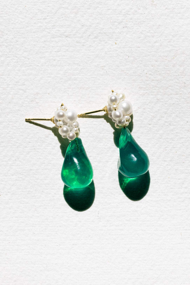 Tra-la-la – Boucles d'oreilles en résine bio perle et verte en vermeil recyclé
