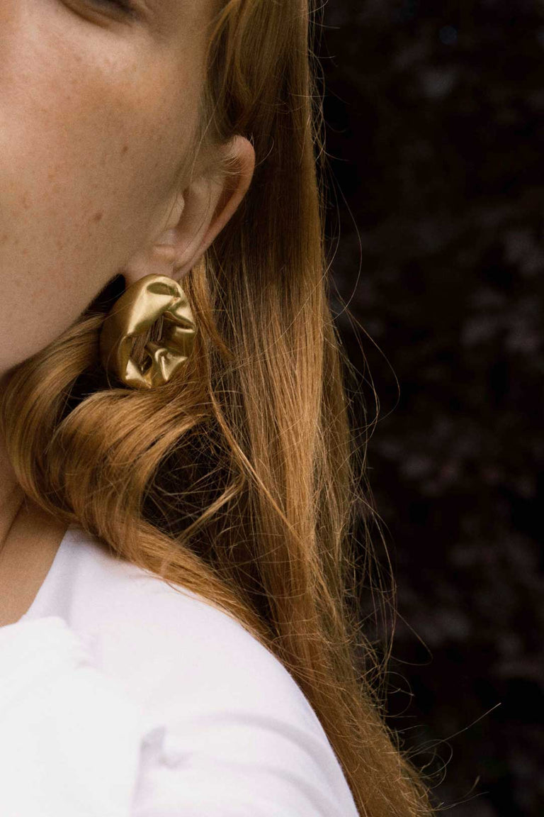 Scrunch Earring designed by Completedworks 11