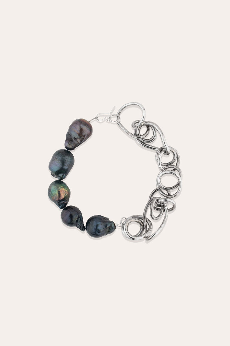 Who's in Charge? - Pearl and Platinum Plated Bracelet