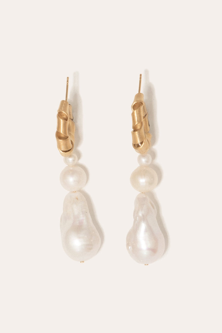 Wibble, Wobble - Pearl and Gold Vermeil Earrings