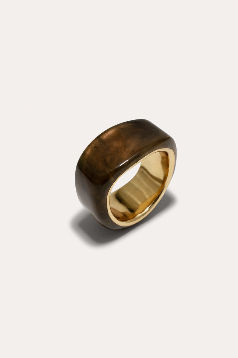 A Virtuous Circle? - Tortoise Shell Bio Resin and Recycled Gold Vermeil Signet Ring