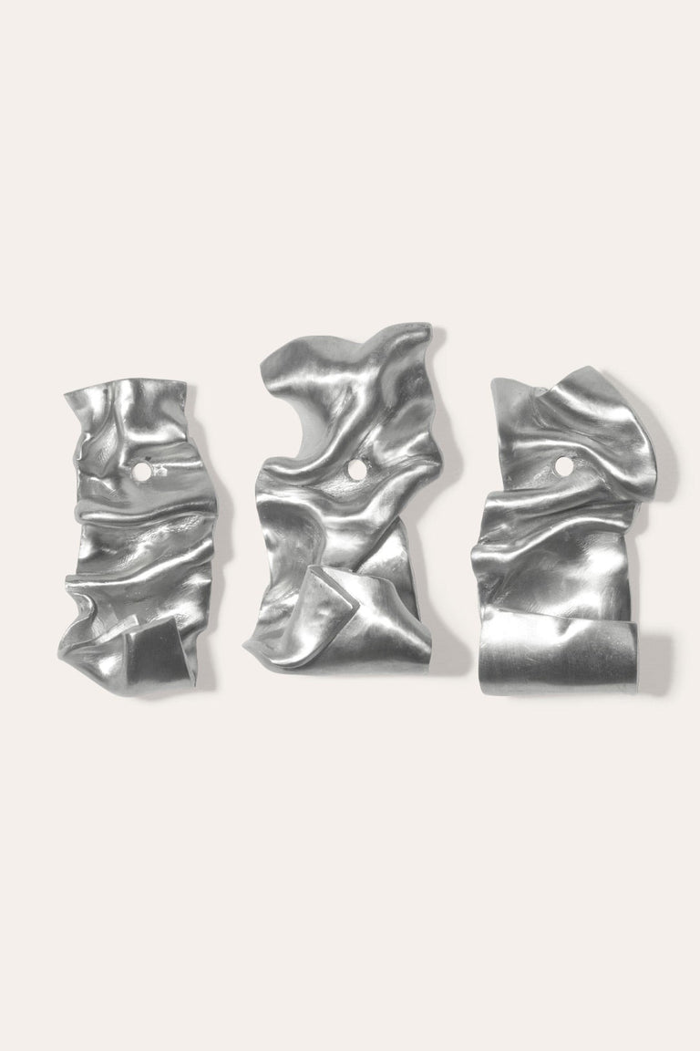 L08 - Set of 3 Wall Hooks in Silver