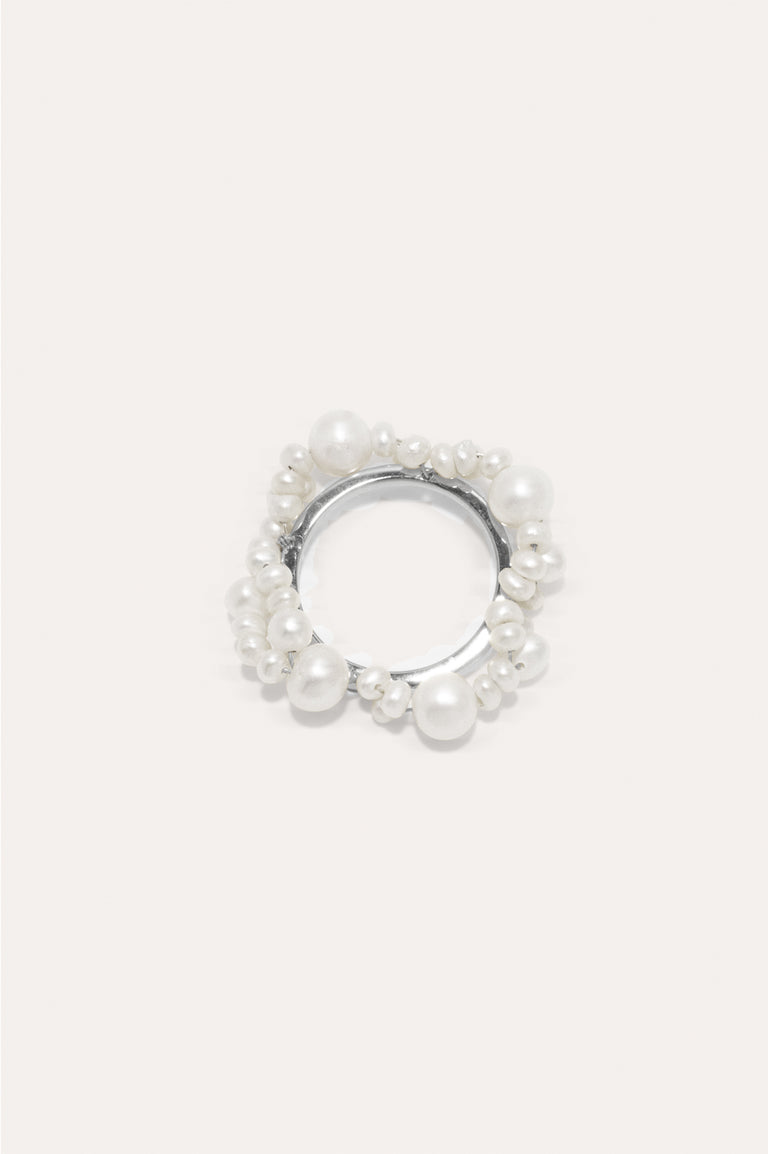 P32 - Freshwater Pearl and Platinum Plated Rings