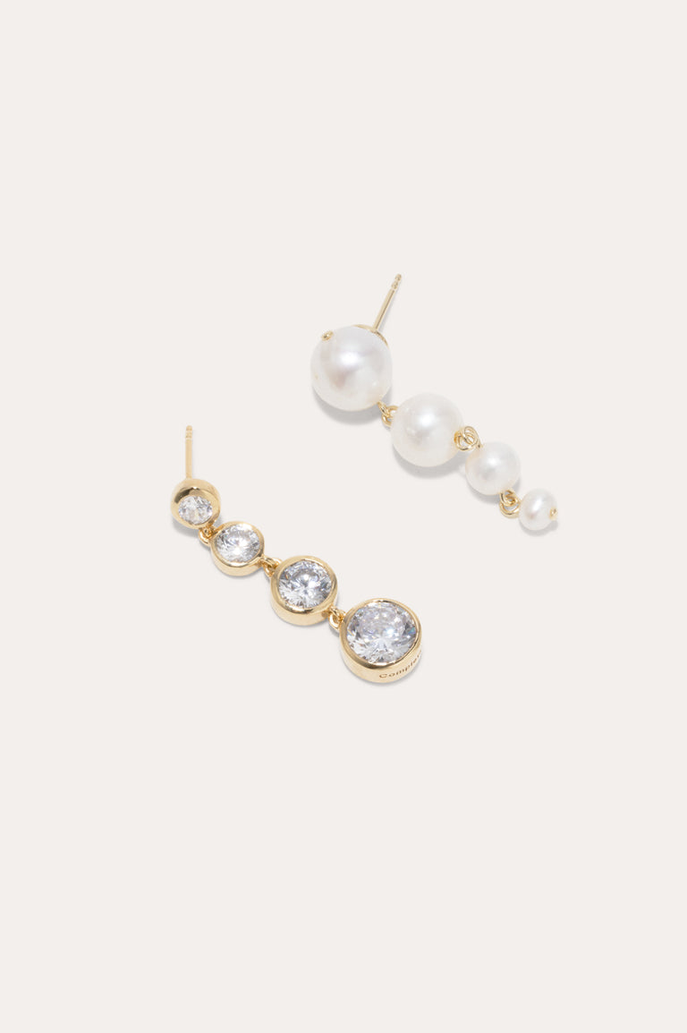 The Light of the Past II - Pearl and Zirconia Gold Vermeil Earrings