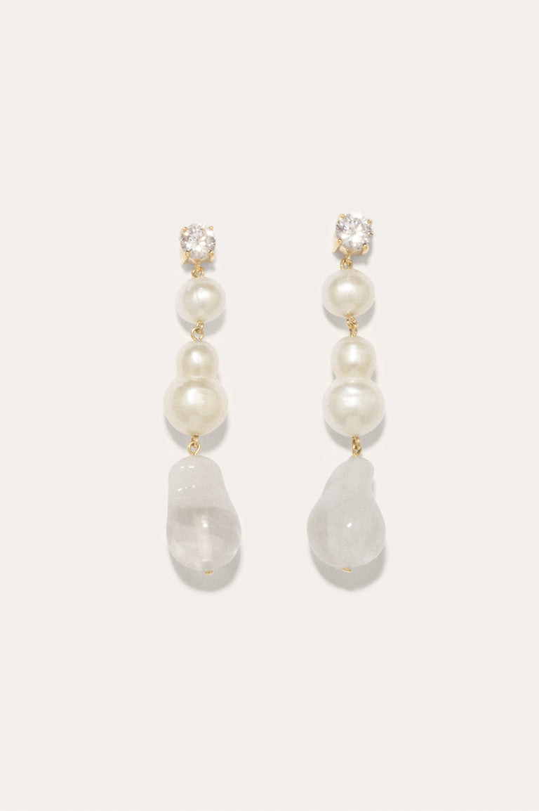 Floatingpoints - Pearl, Zirconia and white Bio Resin Gold Vermeil Earrings