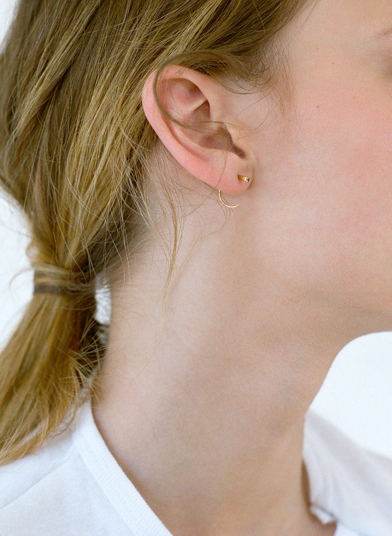 A Midsummer Bird - Yellow Gold and Diamond Single Earring